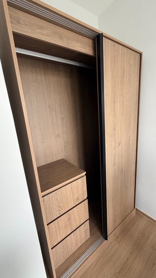 ตู้เสื้อผ้า WARDROBE 2 บานเลื่อน 3 ลิ้นชัก รูปที่ 2