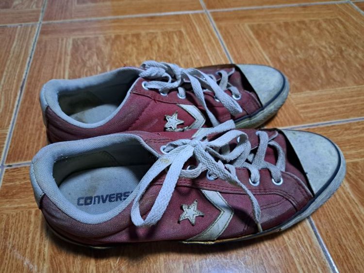 รองเท้าผ้าใบ converse