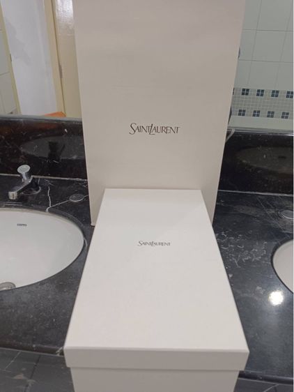 ถุงเปล่า ของแบรนด์ Saint Laurent (หรือ YSL)