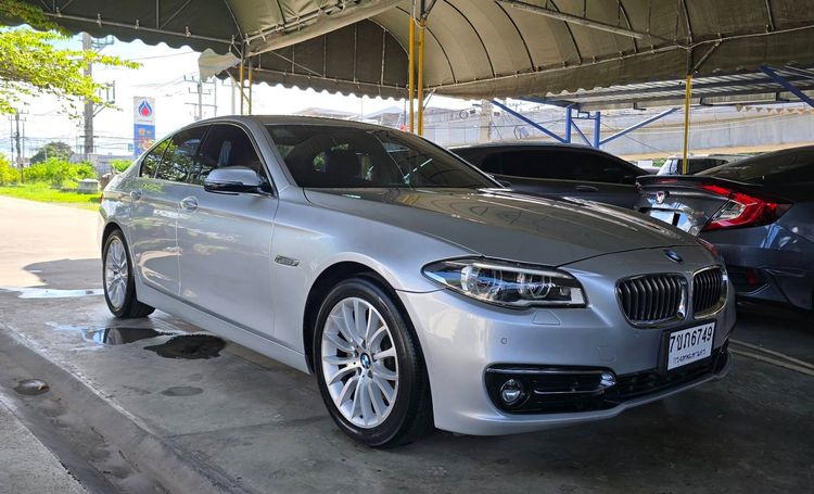 BMW Series 5 2016 525d Sedan ดีเซล ไม่ติดแก๊ส เกียร์อัตโนมัติ บรอนซ์เงิน