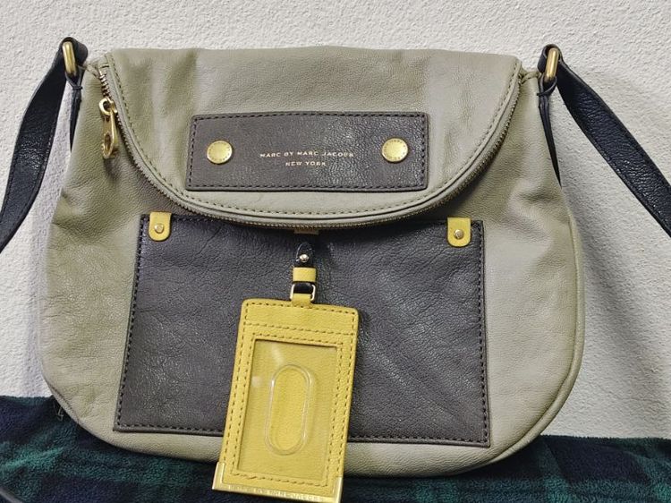 กระเป๋าสะพาย marc jacobs
