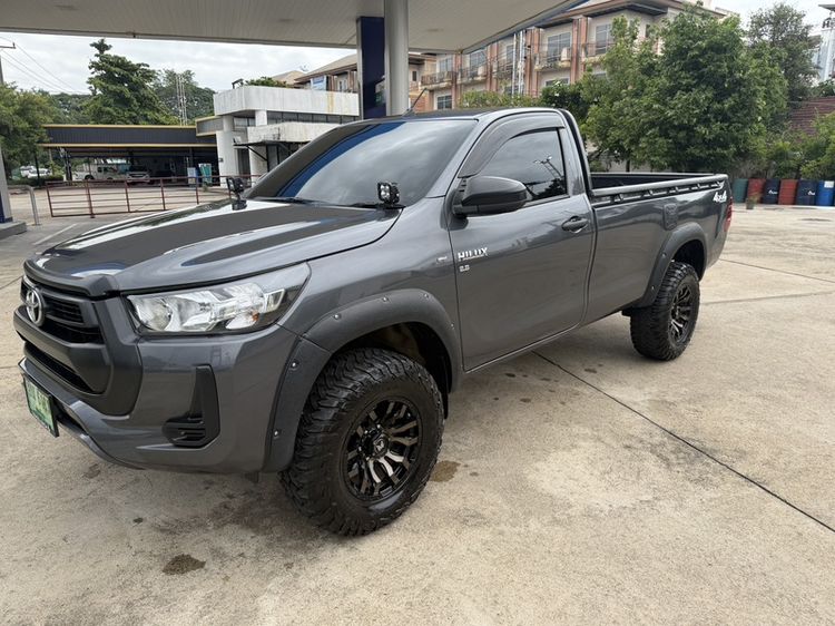 Toyota Hilux Revo 2023 2.8 G 4WD Pickup ดีเซล เกียร์ธรรมดา ดำ รูปที่ 3