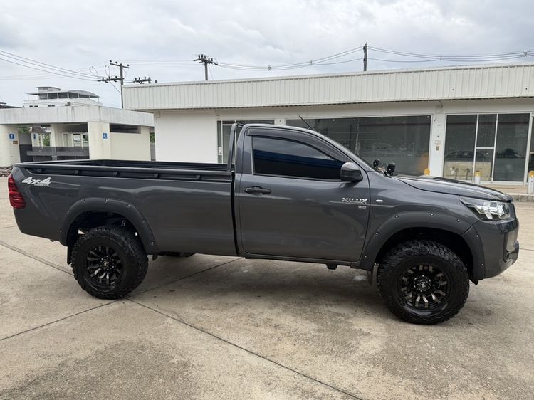 รถ Toyota Hilux Revo 2.8 G 4WD สี ดำ