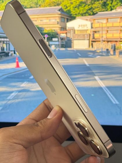iPhone 16 Pro Max 512 GB Desert Titanium • PE160 รูปที่ 5