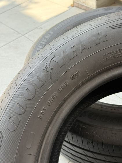 คู่ 235 65 17 กู๊ดเยียร์ Efficient grip ไร้ปะ รูปที่ 2