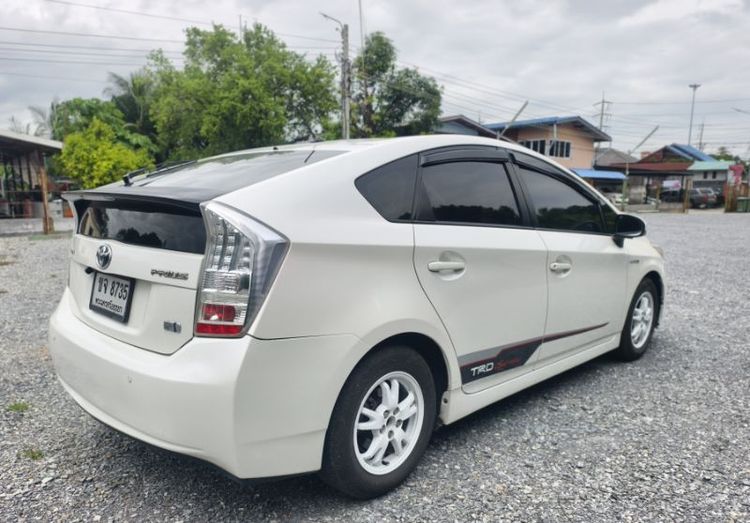 Toyota Prius 2011 1.8 Hybrid E TRD Sportivo Sedan ไฮบริด ไม่ติดแก๊ส เกียร์อัตโนมัติ ขาว รูปที่ 4