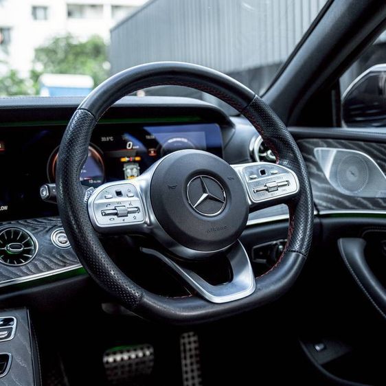 Mercedes-Benz CLS-Class 2023 CLS220 D AMG Sedan ดีเซล ดำ รูปที่ 3