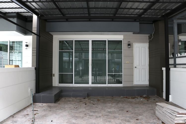 Sansiri มีบางส่วน ขายบ้านทาวน์โฮม 3 ชั้น Town Avenue รูปที่ 2