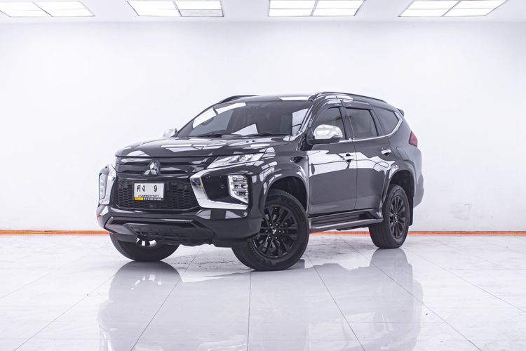รถ Mitsubishi Pajero Sport 2.4 GT Premium Elite Edition 4WD สี ดำ