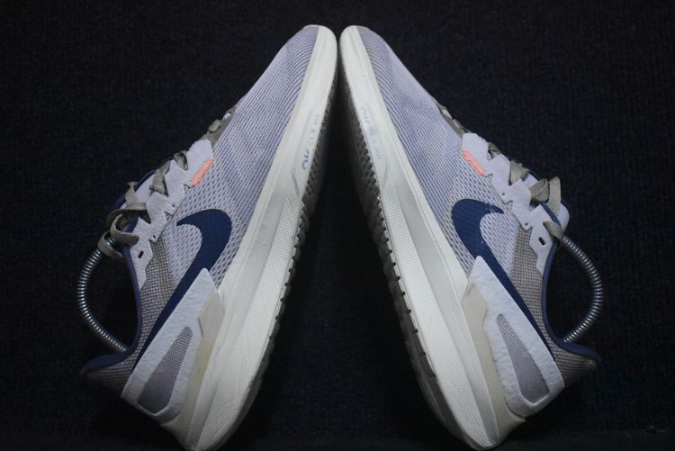 ส่งฟรี รองเท้า Nike (2024) มือสอง ของแท้ Size 41 ความยาว 26 ซม. รูปที่ 6