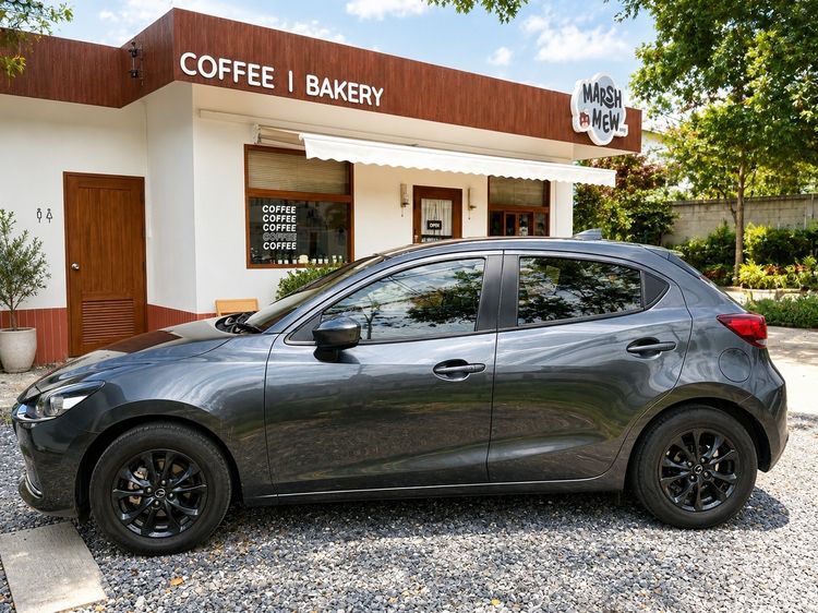 รถ Mazda Mazda 2 1.3 Sports สี เทา