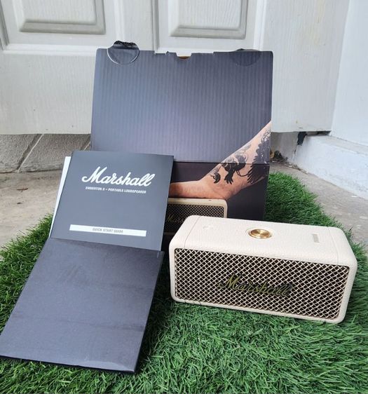ส่งต่อ Marshall Emberton ll มือสองสภาพดี สีสวย ๆ แบตทน มีกล่องครบ หมดประกันแล้วสนใจทักได้ราคาต่อรองได้นะครับ