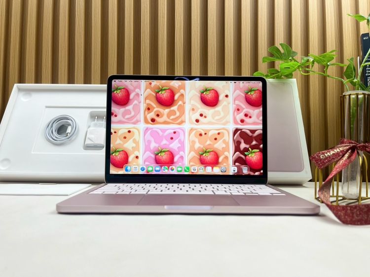 อื่นๆ แมค โอเอส 8 กิกะไบต์ อื่นๆ ใช่ MacBook Neo 13-inch A18 Pro Ram8GB SSD256GB Blush Apple Care 9 May 2027