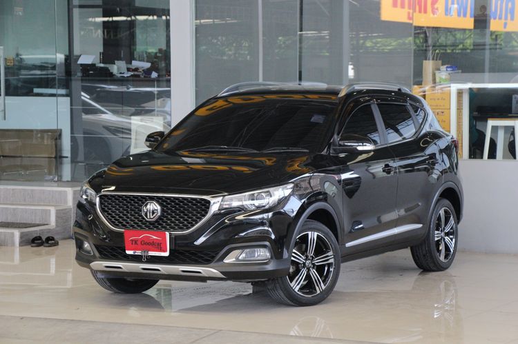 MG ZS 2015 1.5X+ Sunroof Utility-car เบนซิน ไม่ติดแก๊ส เกียร์อัตโนมัติ ดำ