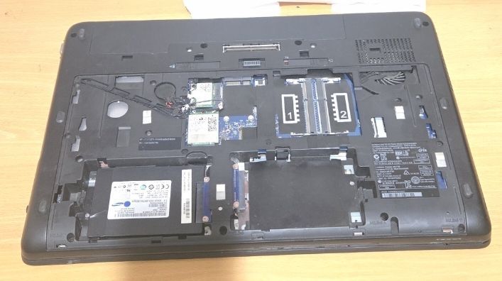 Top Workstation  จอใหญ่ Dell Hp Zbook17 i7 4900mq แรม16gb ssd120 จอ17.3 full hd รูปที่ 6