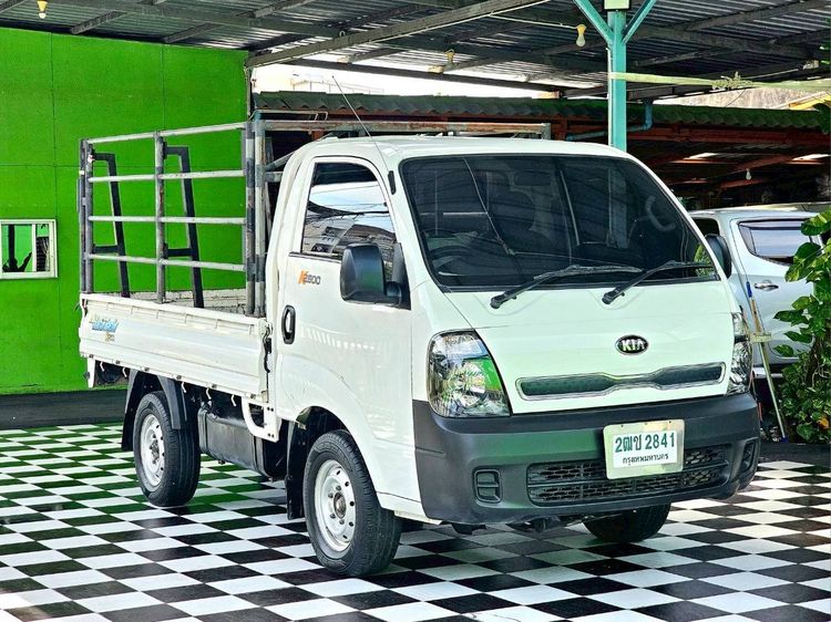 Kia K2500 2017 2.5 Pickup ดีเซล ไม่ติดแก๊ส เกียร์ธรรมดา ขาว