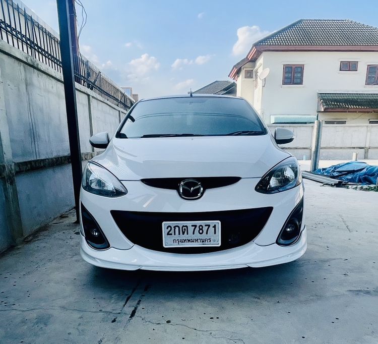รถ Mazda Mazda 2 1.5 Spirit Sports สี ขาว
