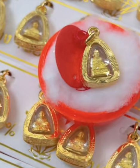 จี้หุ้มทองพระหลวงปู่ทวด มีจำนวนจำกัด ลดจาก 1,600