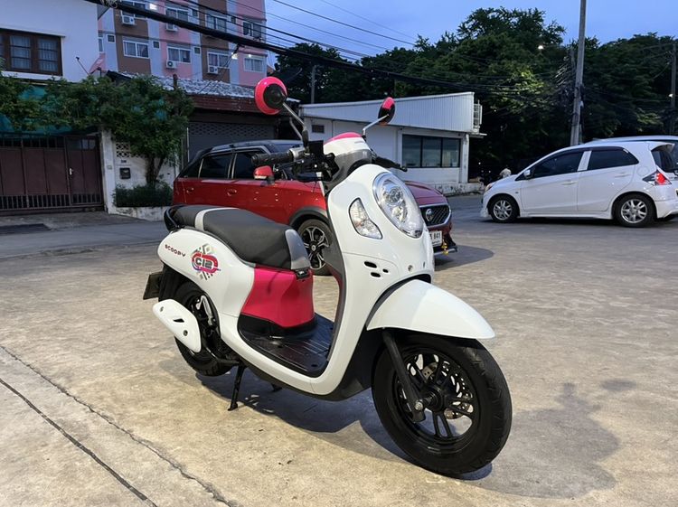 Honda รุ่น Scoopy i110cc ปี 2022สตาร์ทมือ