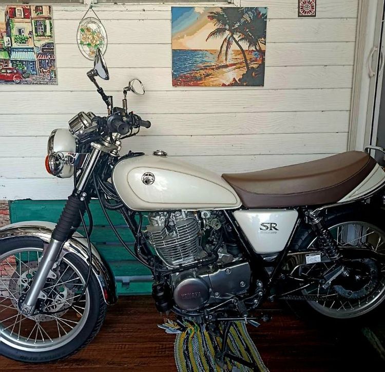 sr400 สีขาว วิ่งน้อยมาก