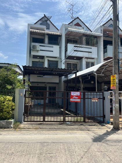 มีบางส่วน 2018 ขายถูกทาวน์โฮฒ3ชั้นติดถนนซอยติวานนท์ภค