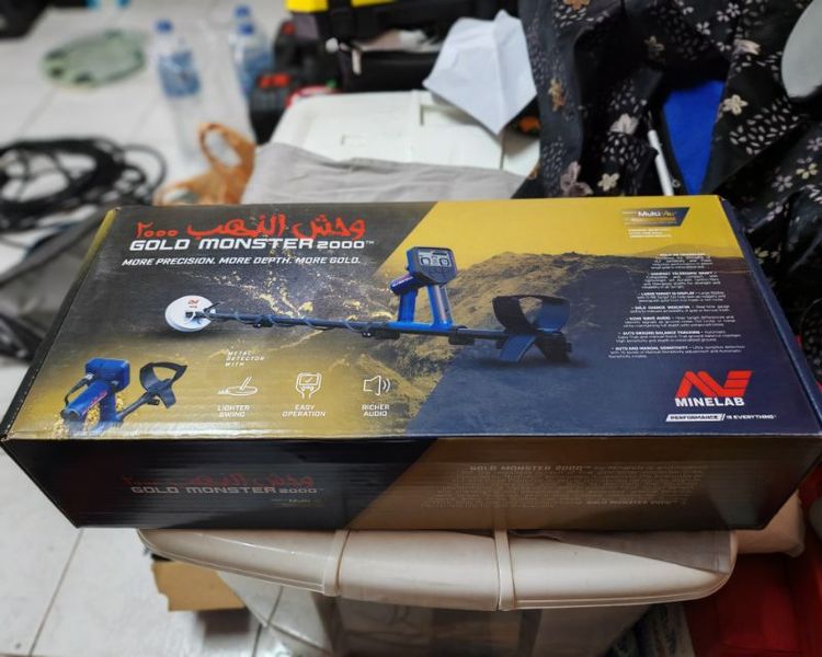 เครื่องตรวจจับโลหะทองคำ minelab goldmonster 2000