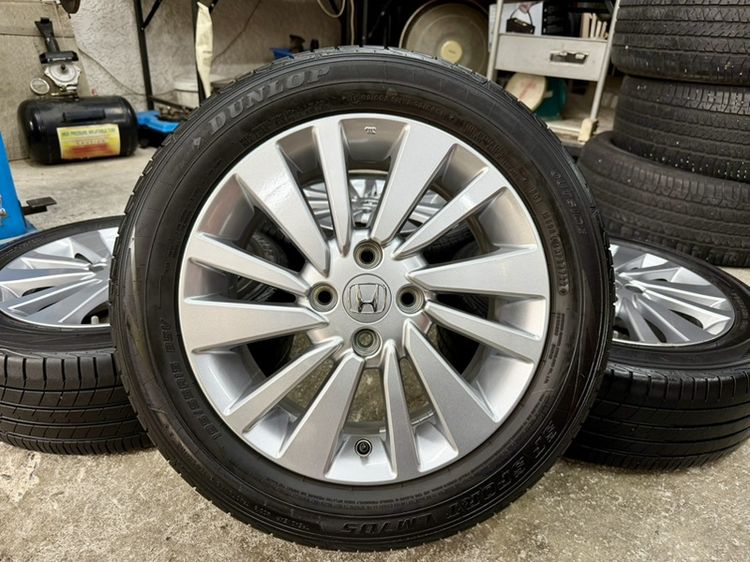 ล้อแม็ก HONDA CITY ขอบ 15” ยาง DUNLOP 195-55R15 ปลายปี 22 พร้อมใช้งาน