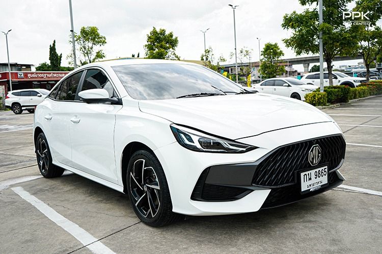 MG MG5 2024 1.5 X Sedan เบนซิน ไม่ติดแก๊ส เกียร์อัตโนมัติ ขาว รูปที่ 3