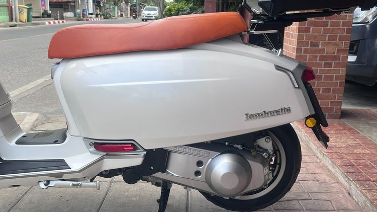 Lambretta G350 จดปี 25 ไมล์ 6733 km. รูปที่ 9