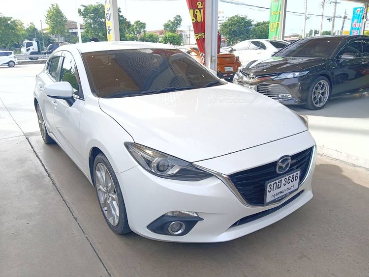 Mazda Mazda3 2014 2.0 S Sports Sedan เบนซิน ไม่ติดแก๊ส เกียร์อัตโนมัติ ขาว