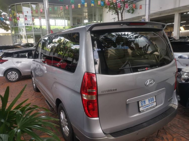 Hyundai H-1 2011 2.5 Deluxe Van ดีเซล ไม่ติดแก๊ส เกียร์อัตโนมัติ เทา รูปที่ 3