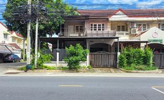 ขายทาวน์โฮม รติรมย์4 หลังมุม ติดถนนบางกรวย-กรุงนนท์ อ.บางกรวย