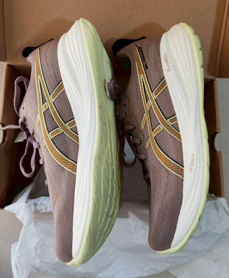 สภาพใหม่ Asics CUMULUS27 US10.5 ของแท้พร้อมกล่อง รูปที่ 3