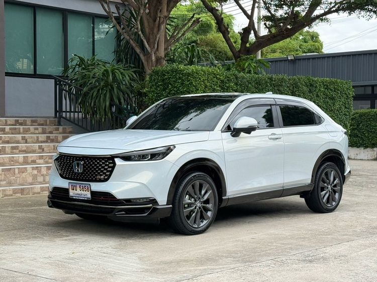 Honda HR-V 2023 1.5 e:HEV RS Utility-car ไฮบริด ไม่ติดแก๊ส เกียร์อัตโนมัติ ขาว รูปที่ 4