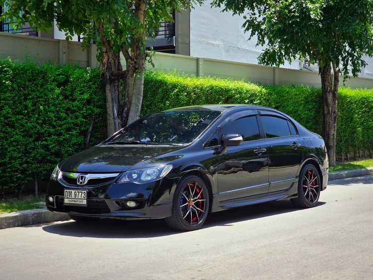 รถ Honda Civic 1.8 E i-VTEC สี ดำ
