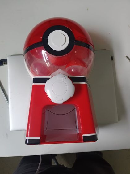 Pokémon Poké Ball Gacha Machine