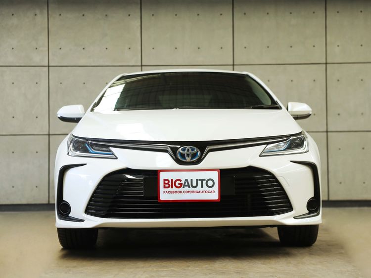 Toyota Altis 2022 1.8 Hybrid Premium Sedan ไฮบริด ไม่ติดแก๊ส เกียร์อัตโนมัติ ขาว รูปที่ 4