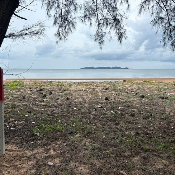ขายที่ดินติดทะเลเห็นเกาะทะลุบางสะพานน้อย