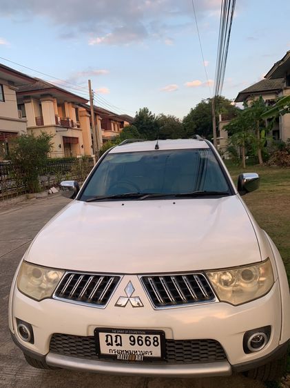 Mitsubishi Pajero Sport 2010 2.5 GT Utility-car ดีเซล ไม่ติดแก๊ส เกียร์อัตโนมัติ ขาว รูปที่ 2