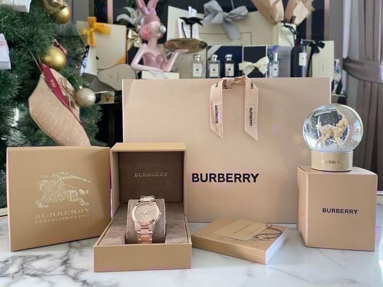 อื่นๆ โรสโกลด์ นาฬิกาผู้หญิงBurberry