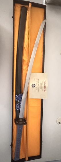 ดาบซามูไรคาตานะ Muramasa (เหล็ก 1060) พร้อมใบรับรองและกล่องเก็บ