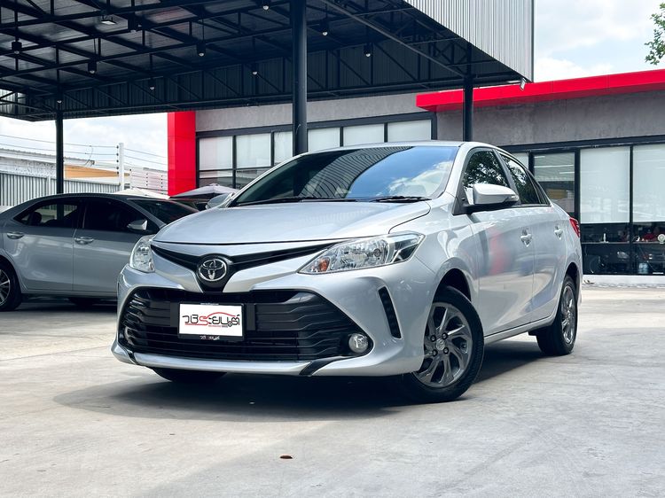 Toyota Vios 2018 1.5 E Sedan เบนซิน เกียร์อัตโนมัติ เทา