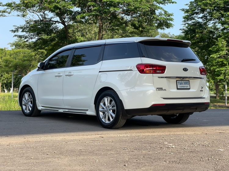 Kia Grand Carnival 2020 2.2 LX Van ดีเซล ไม่ติดแก๊ส เกียร์อัตโนมัติ เทา รูปที่ 3
