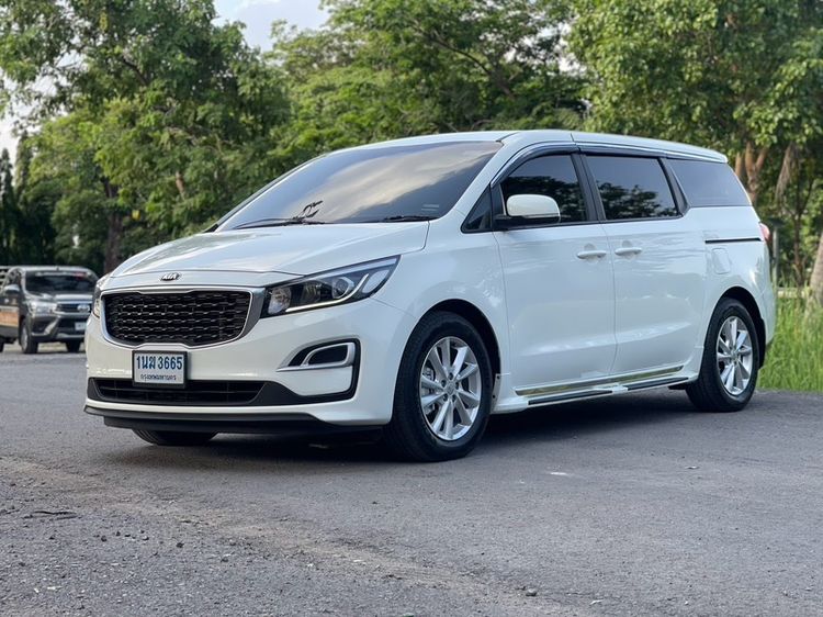 Kia Grand Carnival 2020 2.2 LX Van ดีเซล ไม่ติดแก๊ส เกียร์อัตโนมัติ เทา รูปที่ 2
