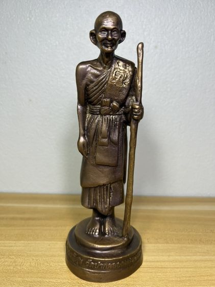 พระบูชาหลวงปู่ศุข
