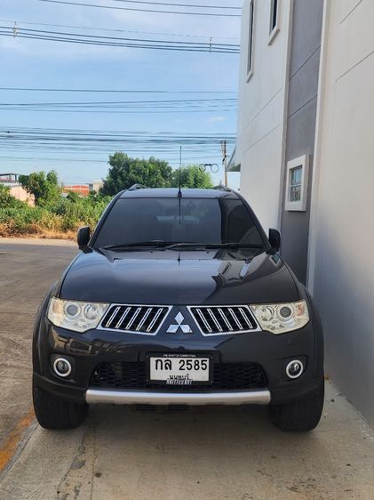 รถ Mitsubishi Pajero Sport 2.5 GT สี เทา
