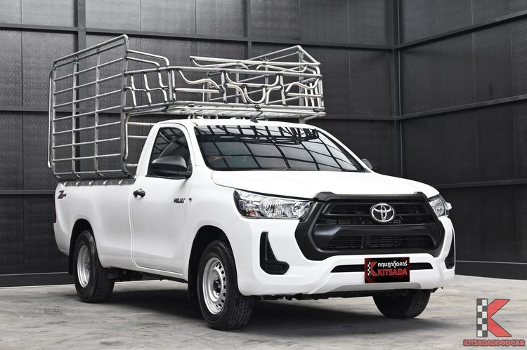 รถ Toyota Hilux Revo 2.4 Entry สี ขาว