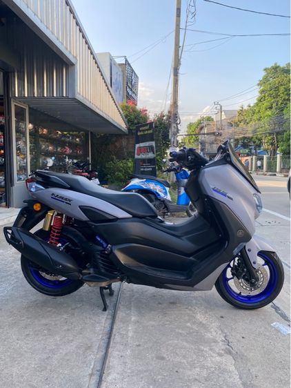 nmax ตัวท้อป y connect  รูปที่ 4