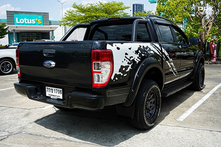 Ford Ranger 2018 2.2 Hi-Rider FX4 Pickup ดีเซล ไม่ติดแก๊ส เกียร์ธรรมดา ดำ รูปที่ 4