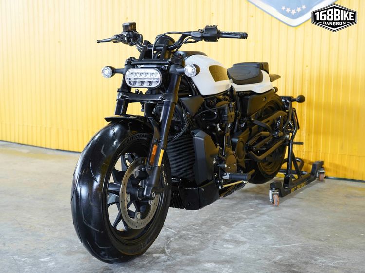 Harley-Davidson Sportster s จดปี 2022 ฟรีดาวน์ออกรถใช้เงิน 0 บาท